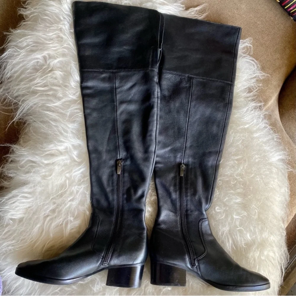 Via Spiga Leather Boots
